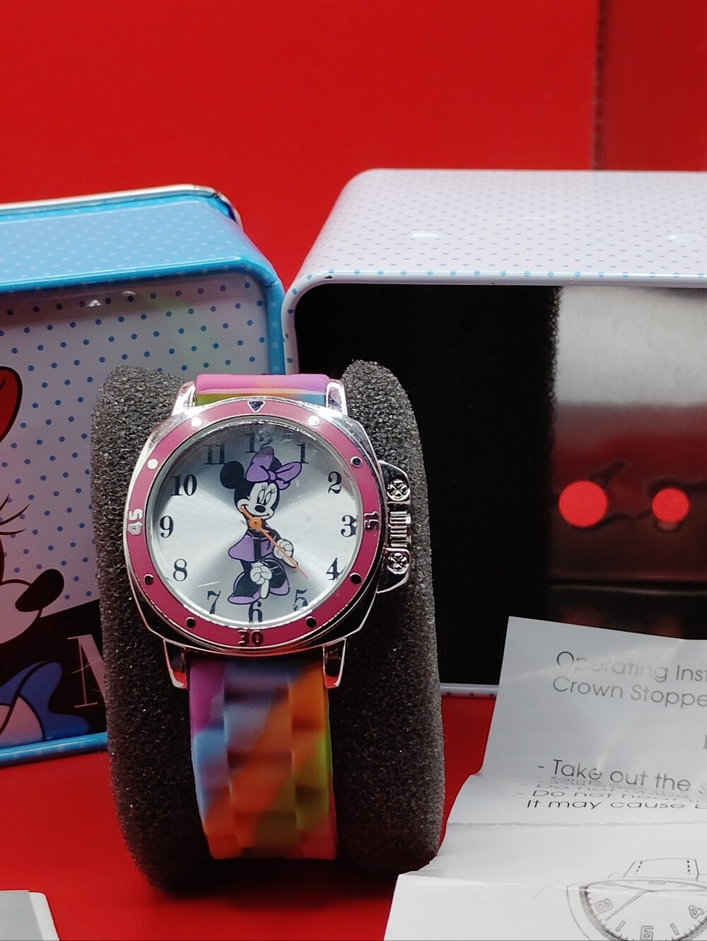 Disney Minnie Mouse Accutime Watch Tie Dye Band New in Tin